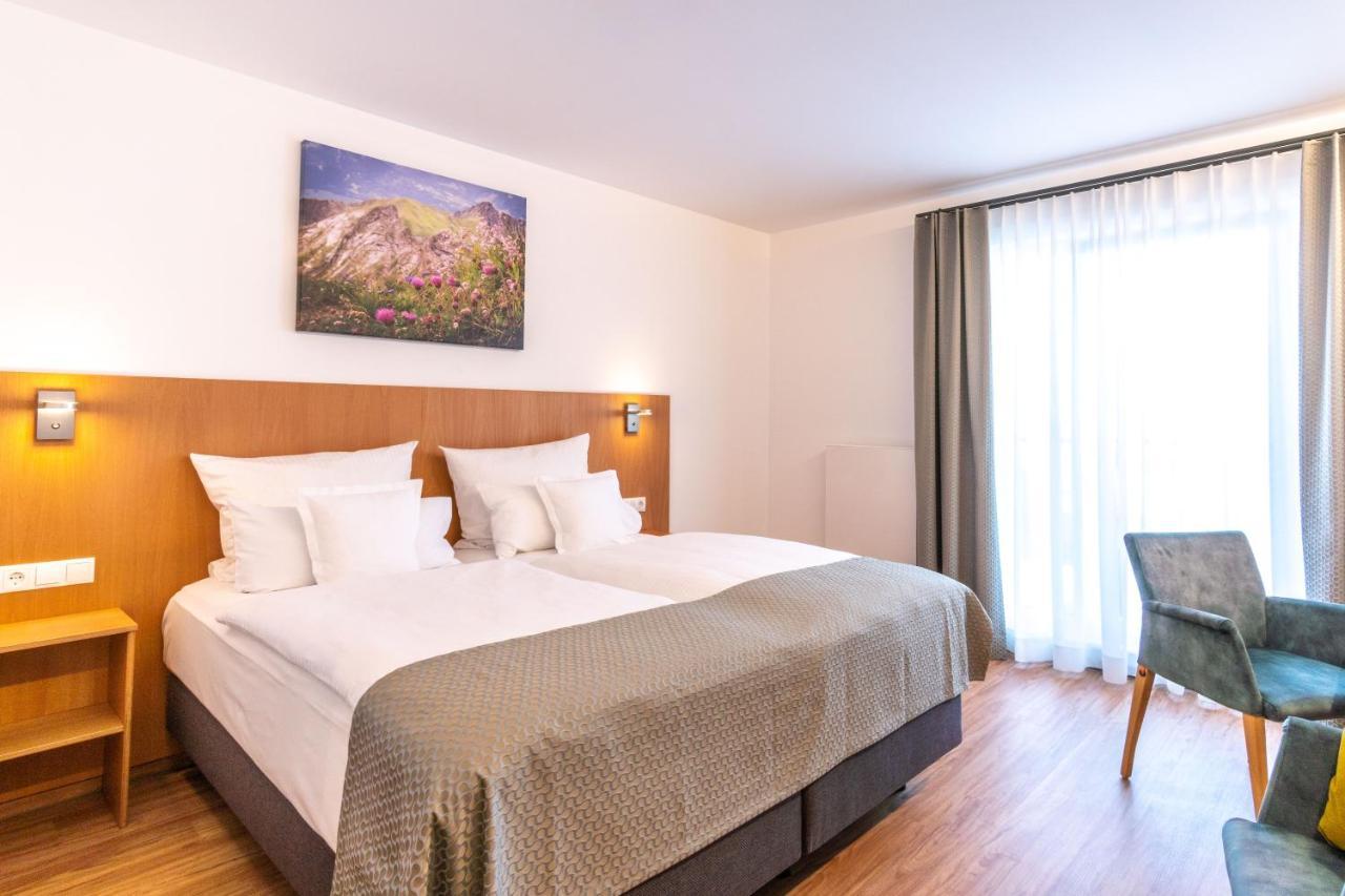 Hotel Elysee Seligenstadt Buitenkant foto