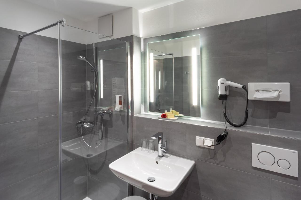 Hotel Elysee Seligenstadt Buitenkant foto