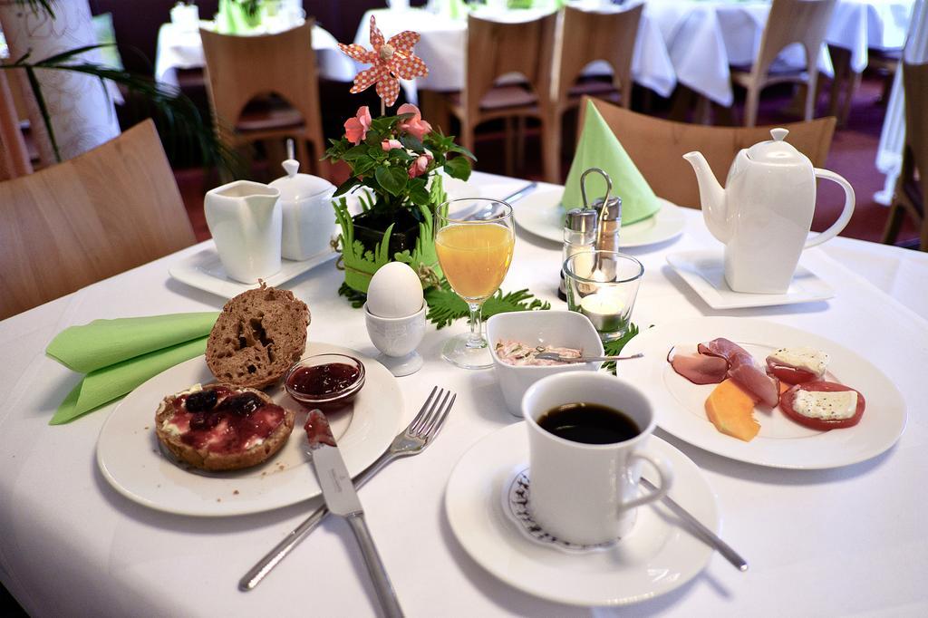 Hotel Elysee Seligenstadt Kamer foto